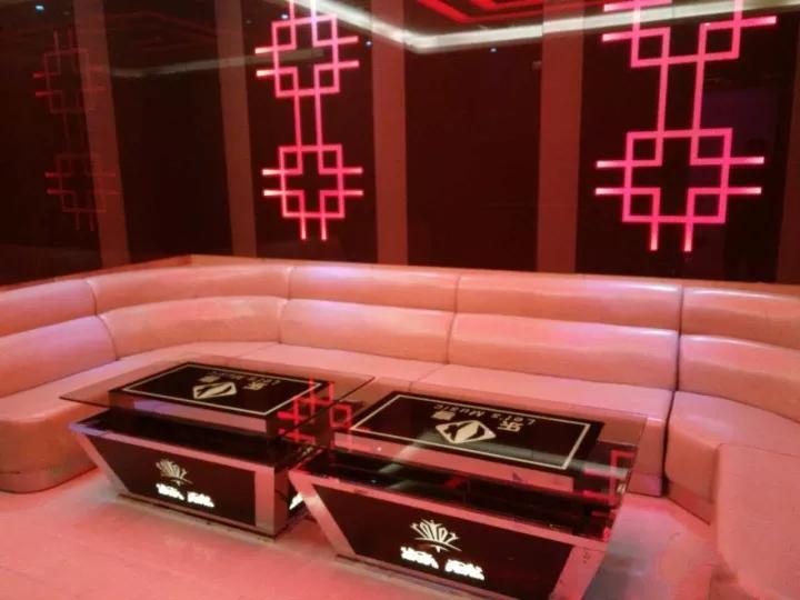 20191226/5e0475f6ca0bc.jpg 西安ktv沙發(fā)定做.jpg