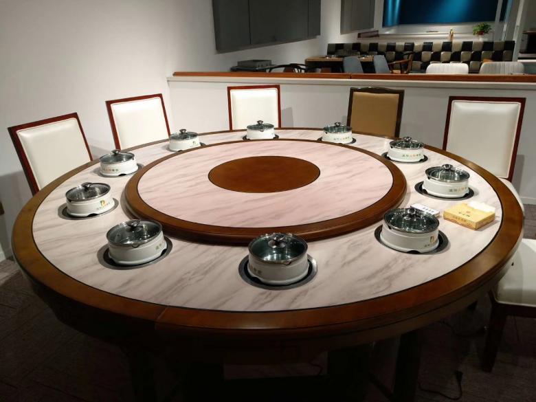 20200901/5f4dab34ecfbf.jpg 西安火鍋桌子批發(fā)市場.jpg