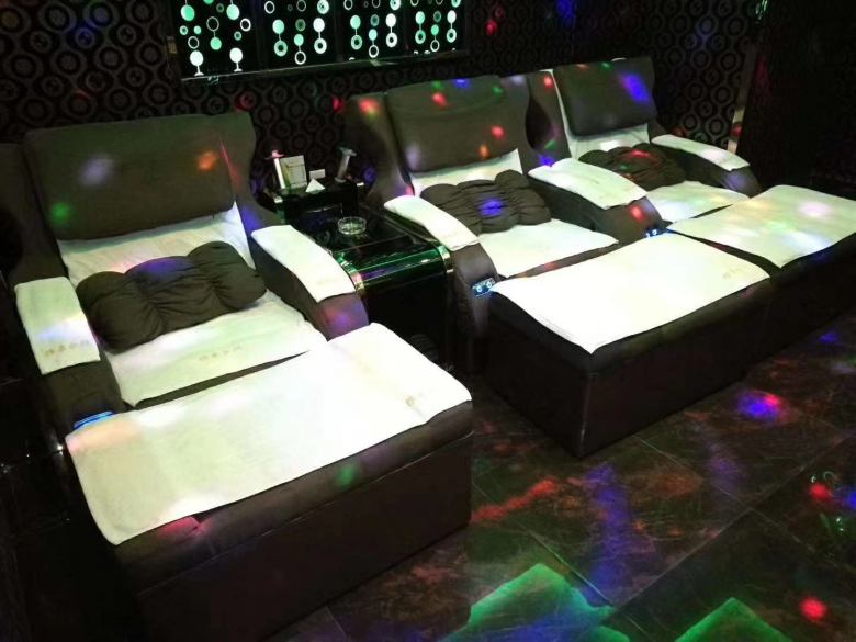 20210224/6035b55d2c923.jpg 西安博菲克電動(dòng)足浴沙發(fā)展廳.jpg