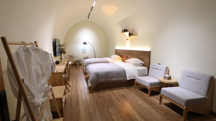 20230924/650fffcb2f7fc.jpg 窯洞賓館標準間.jpg